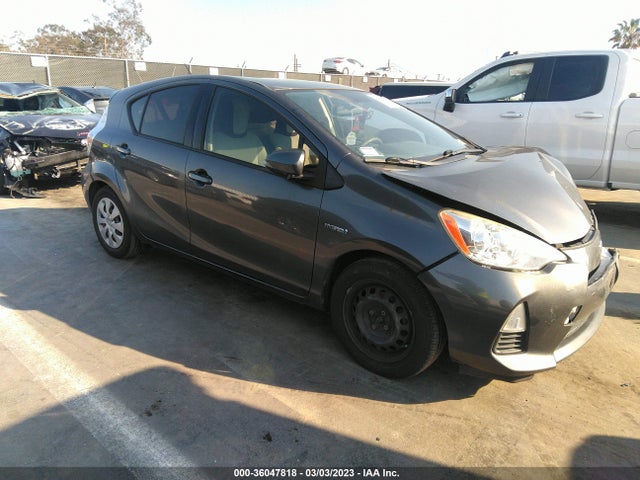 2014 Toyota Prius C One/three/two/four მანქანა იყიდება აუქციონზე, vin: JTDKDTB38E1063788, აუქციონის ნომერი: 36047818