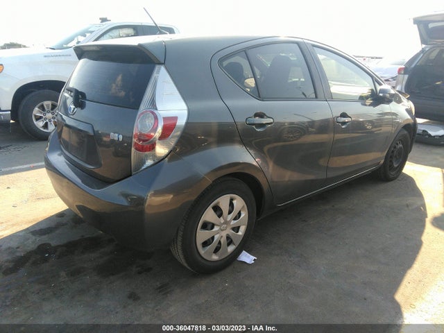 2014 Toyota Prius C One/three/two/four მანქანა იყიდება აუქციონზე, vin: JTDKDTB38E1063788, აუქციონის ნომერი: 36047818