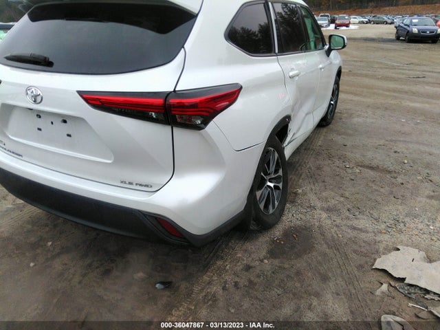 Toyota Highlander Xle 2022 5TDGZRBH4NS565562 Image 7