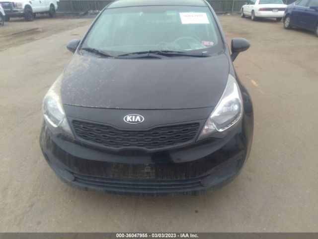 KNADM4A38F6527390 KIA RIO LX