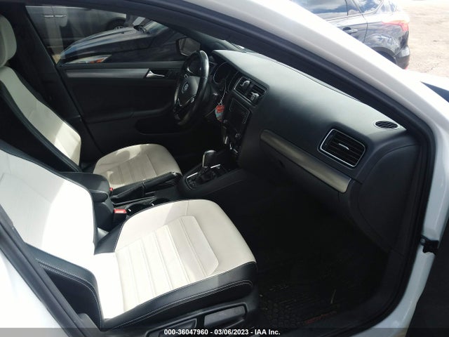 3VWD17AJ3HM392167 Volkswagen Jetta 1.8t Sport