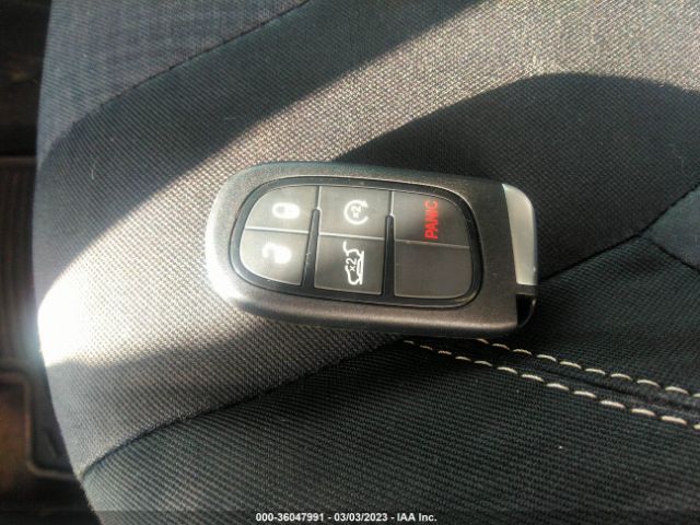 1C4PJMCS1FW552838 Jeep Cherokee Latitude