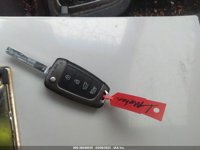 Hyundai ACCENT SE 2019 3KPC24A39KE052647 Image 3
