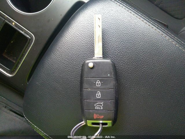 5XYPG4A59LG615575 KIA Sorento Lx V6