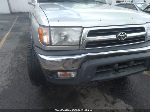Продажа на аукционе авто 1999 Toyota 4runner Sr5, vin: JT3GN86RXX0100125, номер лота: 36048268