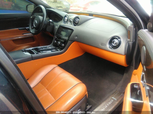 2014 JAGUAR XJ SAJWA2GT1EMV70772 Photo 4