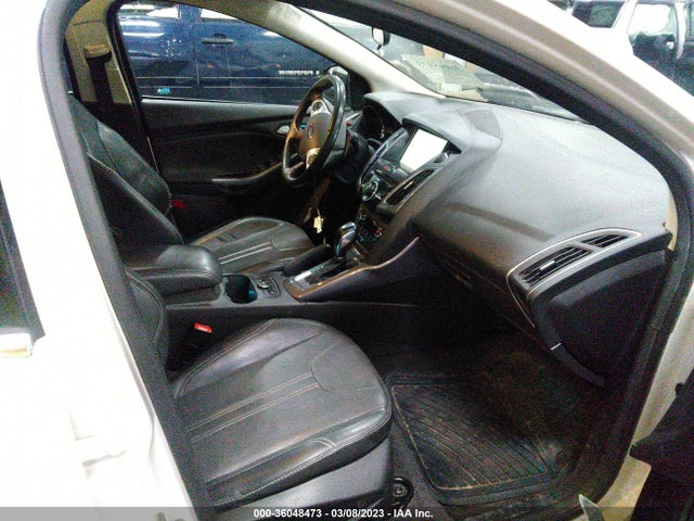 Ford Focus Titanium 2014 1FADP3N28EL224475 Image 7
