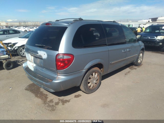 2C4GP54L15R237332 Chrysler Town & Country Touring