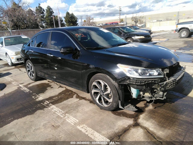 2017 Honda Accord, VIN: 1HGCR2F8XHA094388
