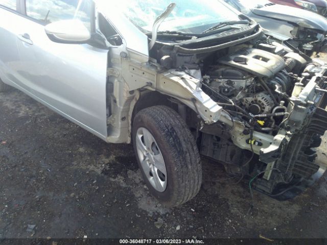 3KPFK4A73HE078038 KIA FORTE LX