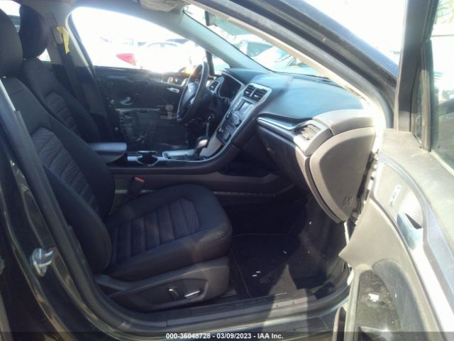 3FA6P0H79GR146128 Ford FUSION SE