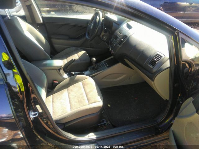 KNAFK4A63G5458186 KIA FORTE LX