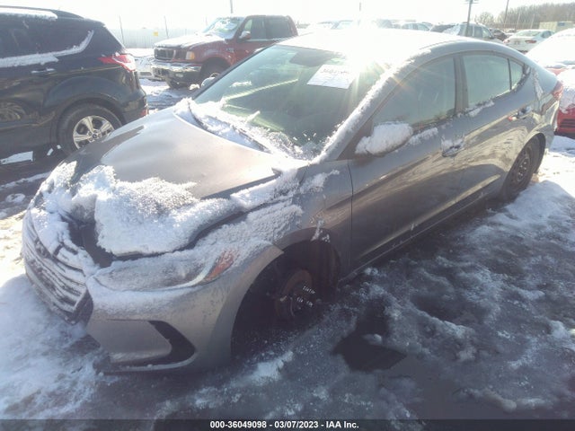 Hyundai ELANTRA SE 2018 5NPD74LF3JH261423 Image 2