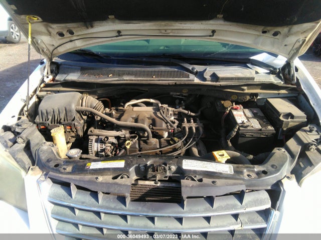 Chrysler Town & Country Touring 2010 2A4RR5D16AR324200 Image 11