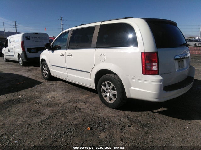 Chrysler Town & Country Touring 2010 2A4RR5D16AR324200 Image 4