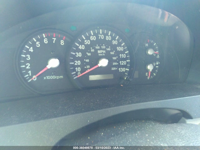 2005 KIA SORENTO LX/EX VIN: KNDJD733755415883
