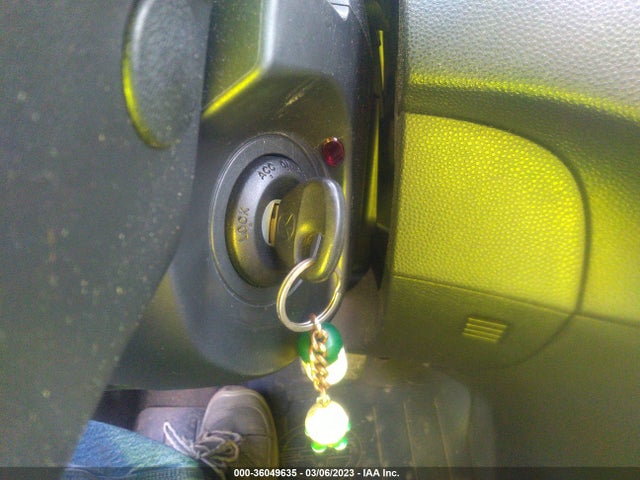 2011 MAZDA MAZDA3 VIN: JM1BL1VG2B1361500