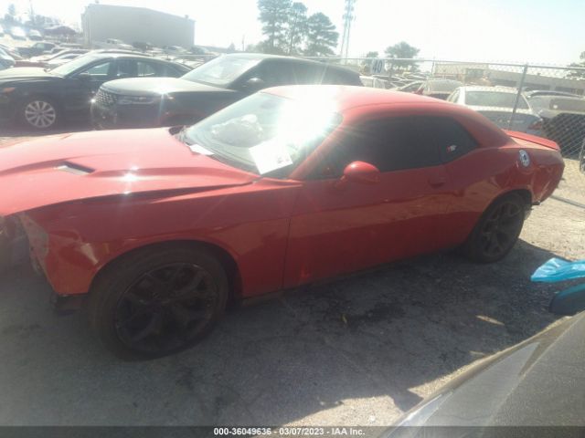 2C3CDZAG3FH702999 Dodge Challenger Sxt