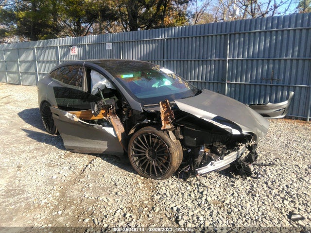 2022 Tesla Model X, VIN: 7SAXCBE68NF342340