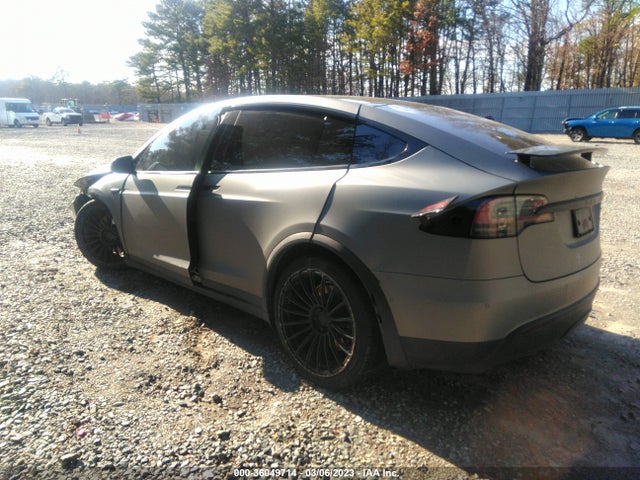 2022 Tesla Model X, VIN: 7SAXCBE68NF342340