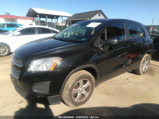 Chevrolet TRAX LS 2015 KL7CJPSB0FB100711 Image 2