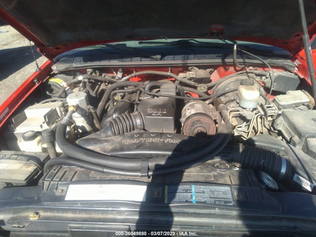 2002 CHEVROLET S-10 LS VIN: 1GCCS145428101825