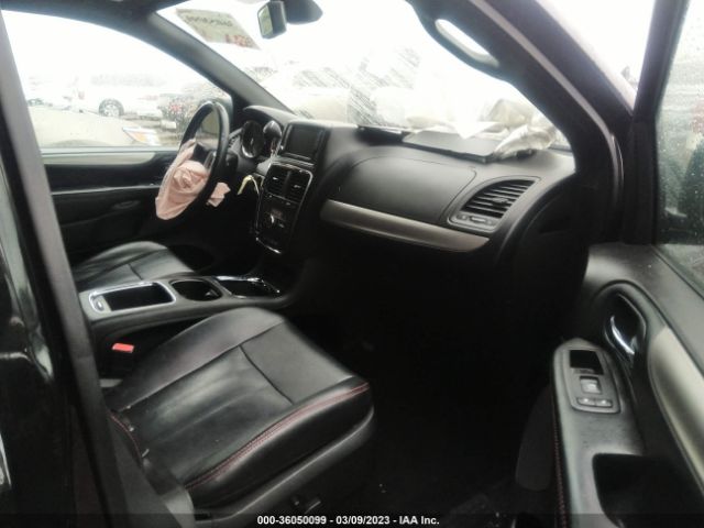 2C4RDGEG9KR557217 Dodge Grand Caravan Gt