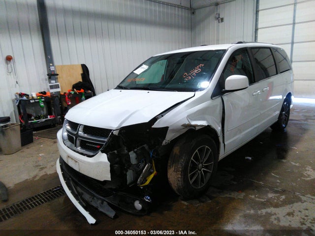 2017 DODGE GRAND CARAVAN SXT VIN: 2C4RDGCG1HR575089