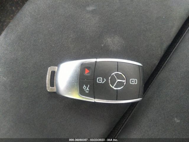 W1N4M4HB7LW025636 Mercedes-Benz GLB