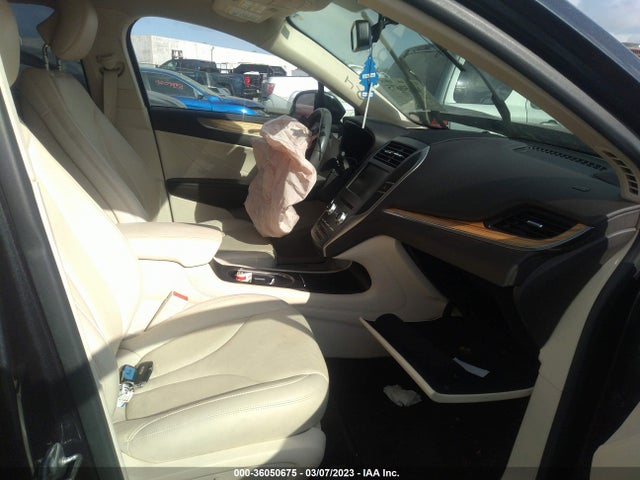 2015 Lincoln MKC, VIN: 5LMCJ1A92FUJ42146