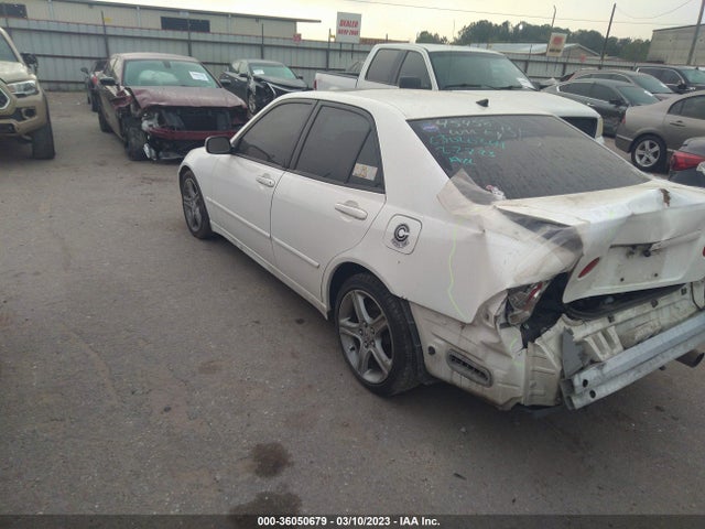 2003 LEXUS IS 300 VIN: JTHBD192930076696
