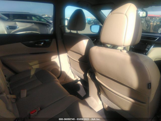 5N1AT2MT5FC923413 Nissan Rogue Sl
