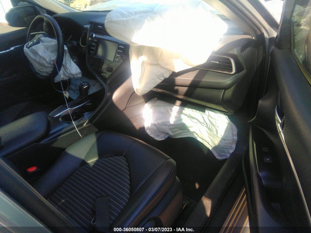 2020 TOYOTA CAMRY SE VIN: 4T1G11AK7LU372249