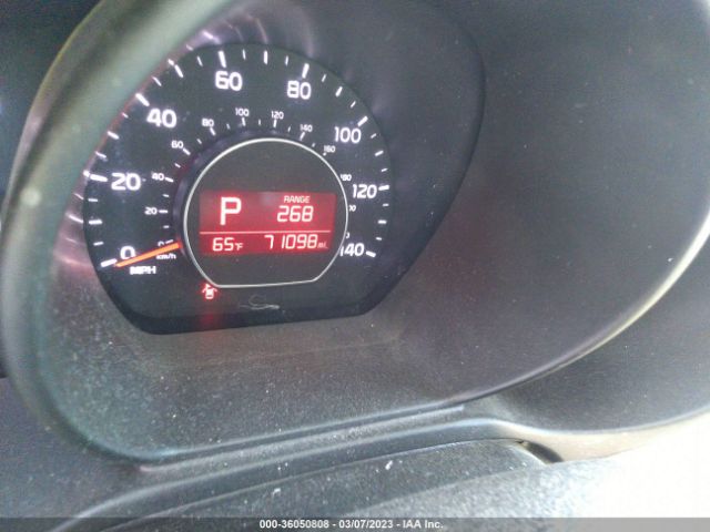 KNDJN2A25J7904615 KIA Soul Base