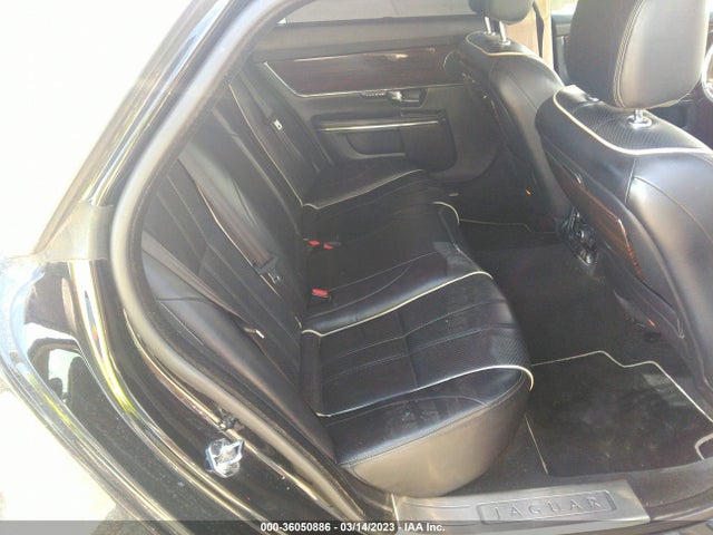 2011 JAGUAR XJ SAJWA2GB3BLV01428 Photo 7