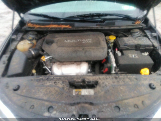 Chrysler 200 Limited Platinum 2017 1C3CCCABXHN504919 Image 10