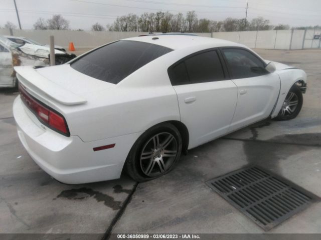 2C3CDXCT8EH257821 Dodge Charger Rt