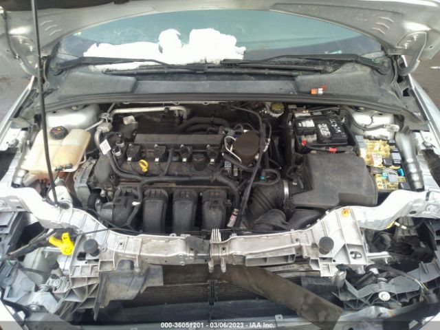 1FADP3K20FL263373 Ford FOCUS SE