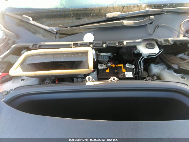 Tesla Model Y Long Range 2021 5YJYGDEE5MF219909 Image 11