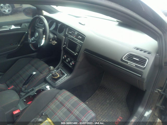 3VW5T7AU9HM044639 Volkswagen Golf Gti S/se/autobahn/sport