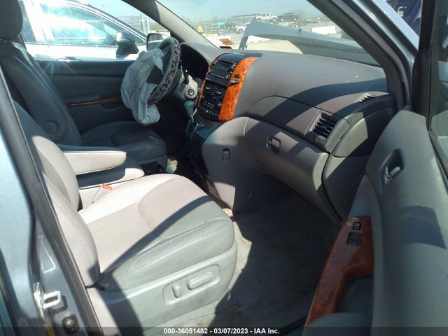 2007 TOYOTA SIENNA XLE VIN: 5TDZK22CX7S032594