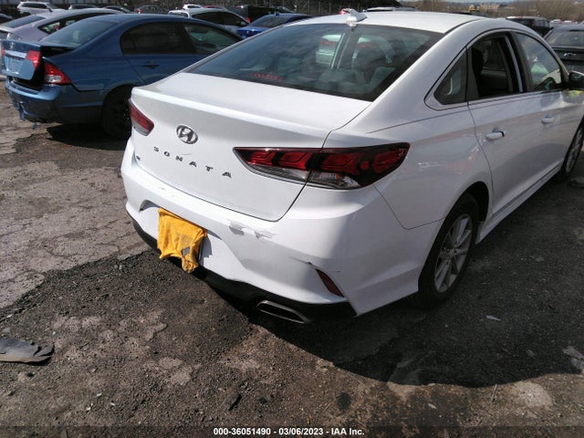 Hyundai SONATA SE 2018 5NPE24AF6JH683045 Image 4