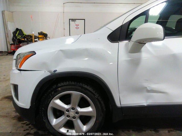 Chevrolet TRAX LTZ 2015 3GNCJNSB9FL247039 Image 12
