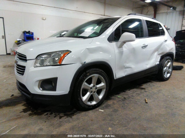Chevrolet TRAX LTZ 2015 3GNCJNSB9FL247039 Image 2