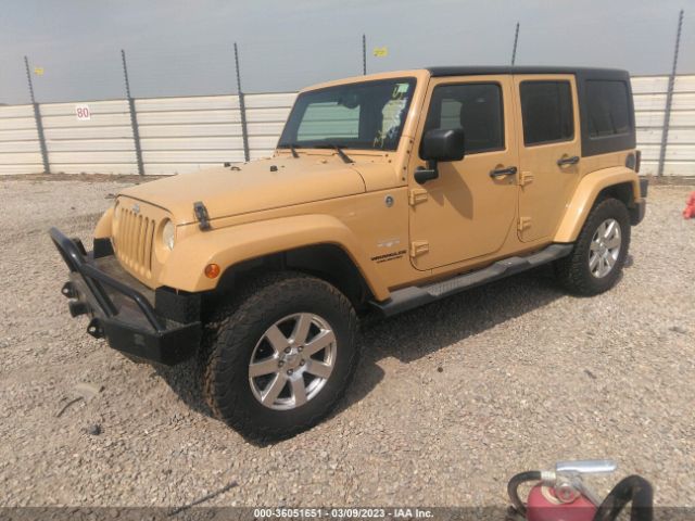 1C4BJWEG0DL640129 Jeep Wrangler Unlimited Sahara