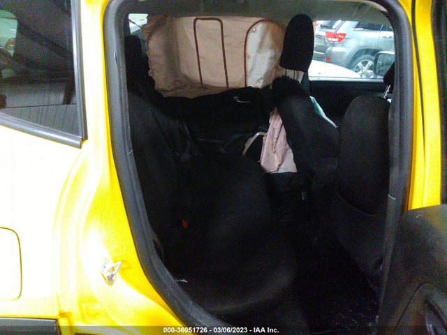 Jeep Renegade Latitude 2015 ZACCJBBT6FPB26508 Image 9