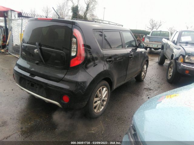 KNDJP3A58J7528860 KIA SOUL +