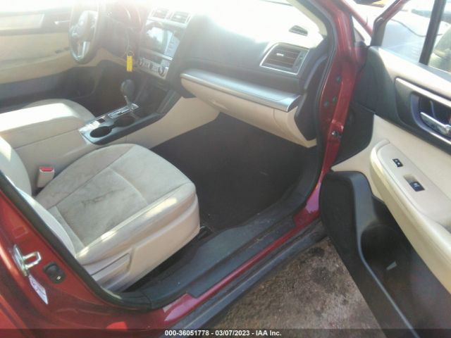 4S4BSACCXH3207001 Subaru Outback Premium