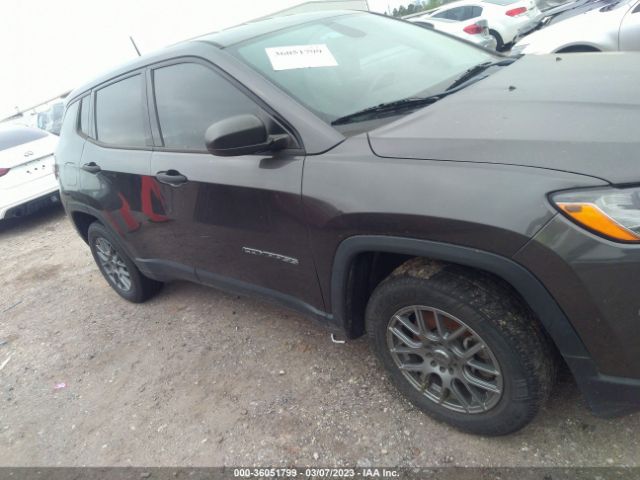 3C4NJCAB3JT272194 Jeep Compass Sport