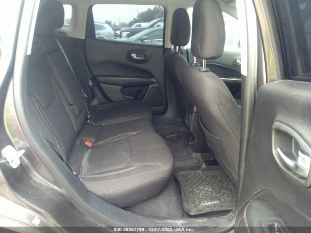 3C4NJCAB3JT272194 Jeep Compass Sport